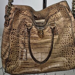 Michael Kors. MK. Hamilton Purse Bag Handbag Brown Alligator. EUC